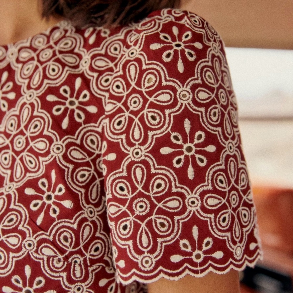 Sezane Annabelle Blouse Contrasting Embroidery Burgundy Ecru - Size 6